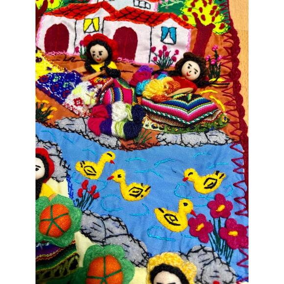 Handmade Peruvian Arpillera Wall Hanging Quilt 3D Folk Art Village Scene Decor - Picture 6 of 9